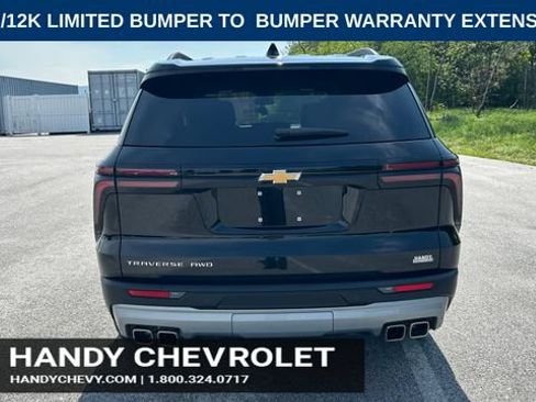 Certified 2025 Chevrolet Traverse LT w/ Driver Confidence Package AWD/4WD image 4
