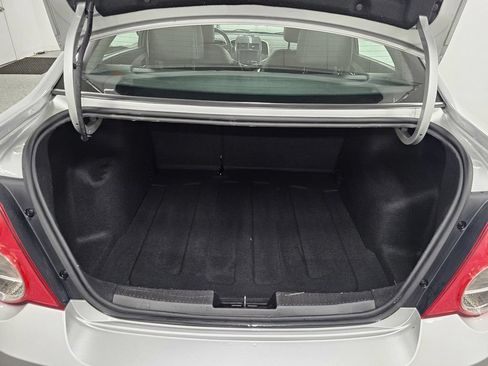 Used 2015 Chevrolet Sonic LTZ FWD image 23
