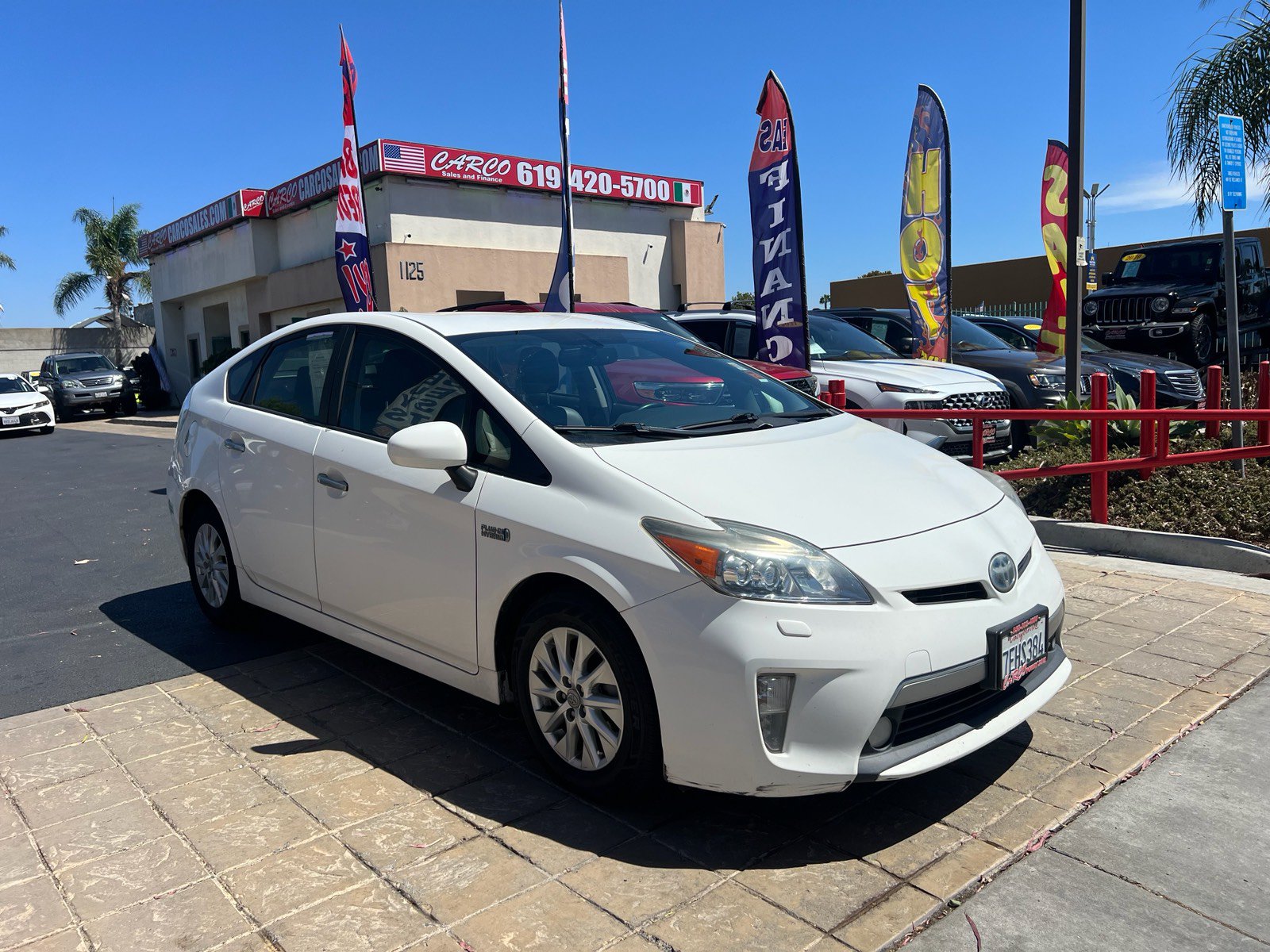 Used 2014 Toyota Prius Prime Advanced w/ Technology Package FWD image 2