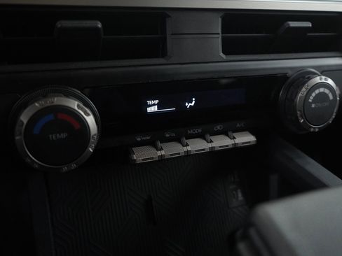 Used 2025 Toyota 4Runner SR5 image 20