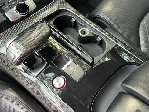 Used 2014 Audi S8 AWD/4WD image 48