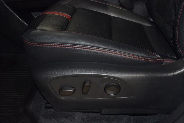 Used 2024 Chevrolet Traverse RS w/ LPO, Floor Liner Package AWD/4WD image 40