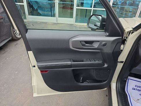 New 2025 Ford Bronco Sport Outer Banks w/ Sasquatch Outer Banks Package image 10