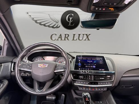 Used 2020 Cadillac CT5 V w/ Premium Package RWD image 10