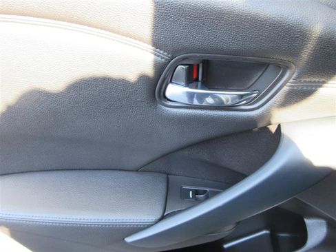 Used 2017 Acura RDX AWD image 26