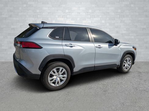 Used 2023 Toyota Corolla Cross L image 5