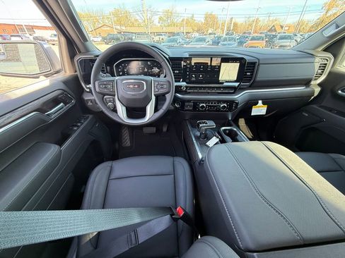 New 2026 GMC Sierra 1500 SLT w/ SLT Premium Package image 14