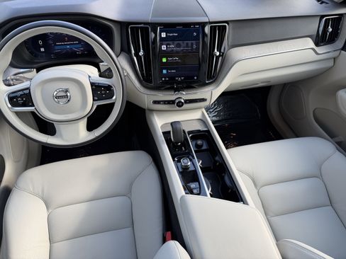 Certified 2023 Volvo XC60 B5 Plus w/ Protection Package Premier image 14