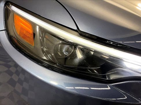 Used 2020 Jeep Cherokee Latitude Plus image 27