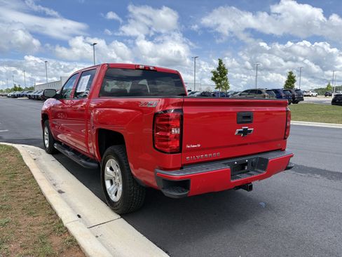 Used 2017 Chevrolet Silverado 1500 LT w/ All Star Edition AWD/4WD image 6