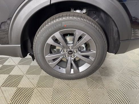 New 2026 Ford Explorer Active w/ Active Comfort Package image 29