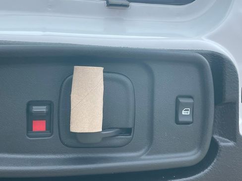 New 2025 Chevrolet Express 2500 Work Van image 19