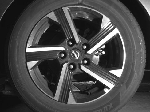 Used 2025 Nissan Sentra SV image 14