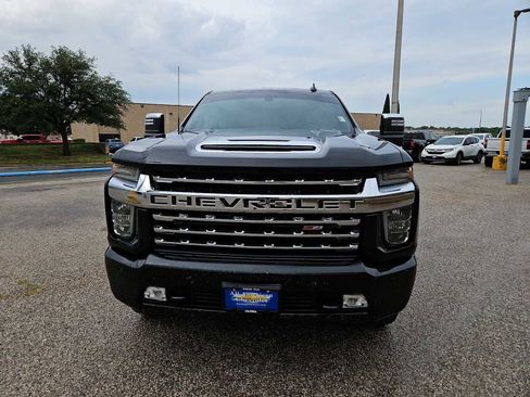Used 2020 Chevrolet Silverado 2500 LTZ w/ LTZ Texas Edition AWD/4WD image 3