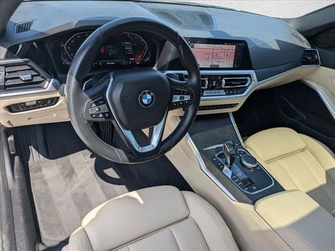 Used 2019 BMW 330i Sedan w/ Convenience Package RWD image 10