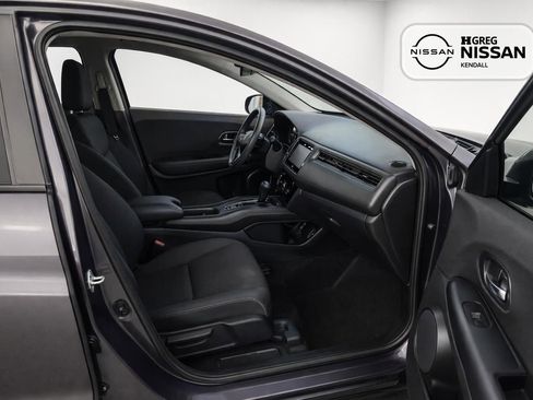 Used 2020 Honda HR-V EX image 14