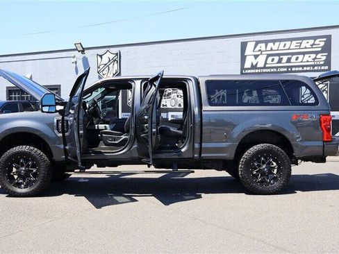 Used 2017 Ford F350 Platinum w/ Platinum Ultimate Package AWD/4WD image 39