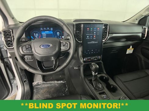 New 2025 Ford Ranger Lariat w/ FX4 Off-Road Package image 7
