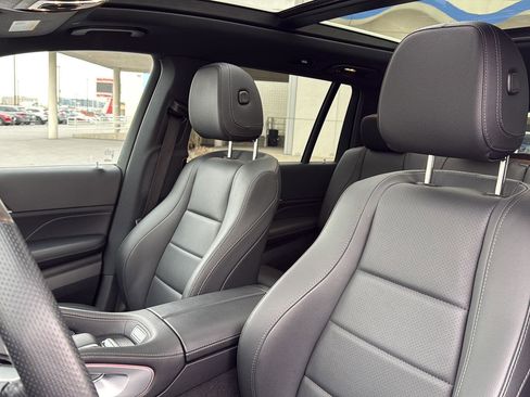 Used 2024 Mercedes-Benz GLS 450 4MATIC image 26
