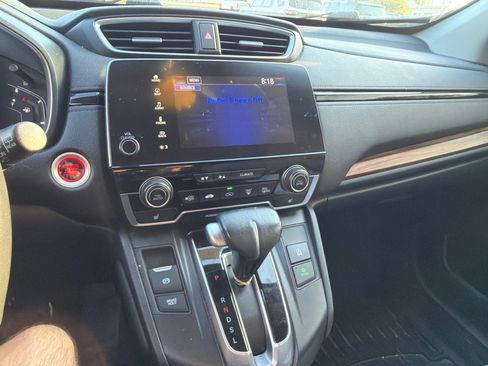 Used 2020 Honda CR-V Touring image 6