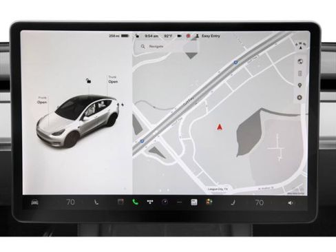 Used 2021 Tesla Model Y Long Range AWD/4WD image 18