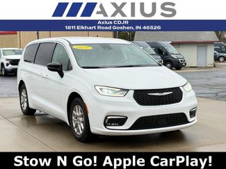 Used 2024 Chrysler Pacifica Touring-L video 1