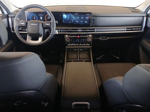 Used 2026 Hyundai Santa Fe SEL FWD image 10