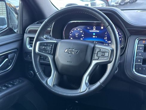 Used 2022 Chevrolet Tahoe Z71 w/ Luxury Package image 24