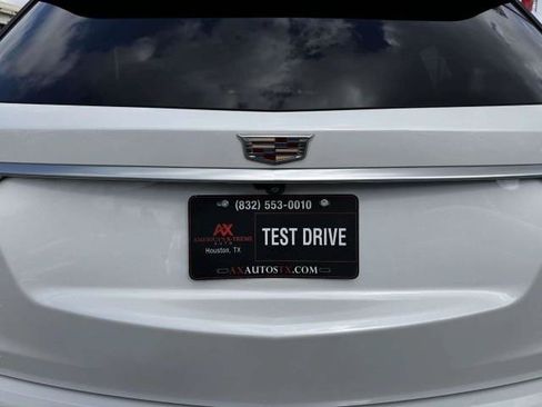 Used 2024 Cadillac XT6 Sport w/ Technology Package AWD/4WD image 19