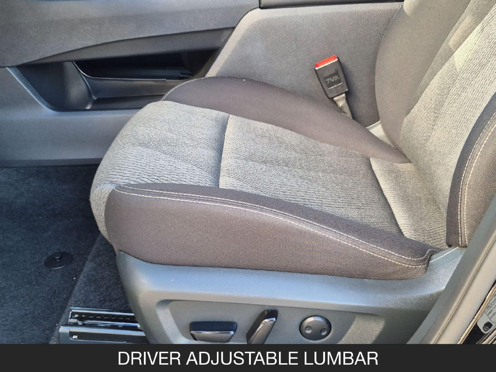 Certified 2026 Nissan Rogue SV FWD image 15