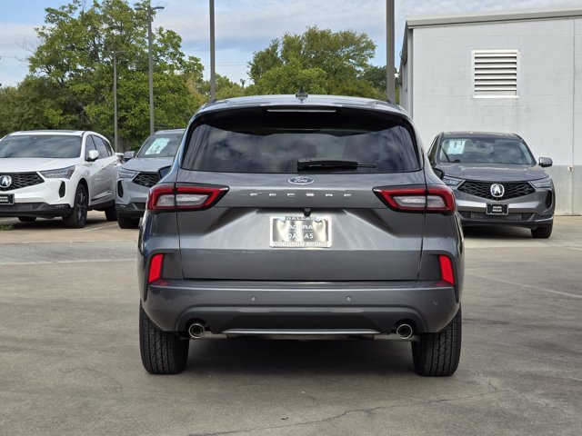 Used 2023 Ford Escape ST-Line w/ Tech Pack #1 FWD image 7