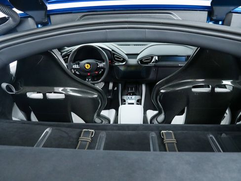 Certified 2025 Ferrari 12Cilindri RWD image 64
