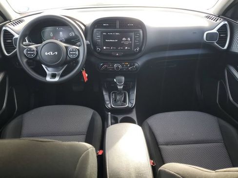 Used 2024 Kia Soul LX w/ Option Group 015 FWD image 14
