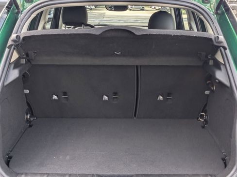 Used 2023 MINI Cooper 4-Door Hardtop image 6