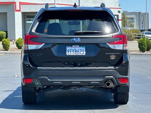 Used 2022 Subaru Forester Wilderness w/ Wilderness Package AWD/4WD image 8