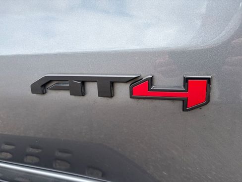 Certified 2021 GMC Sierra 1500 AT4 w/ AT4 Premium Package AWD/4WD image 15