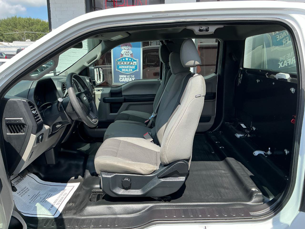 Used 2017 Ford F150 XL w/ Equipment Group 101A Mid RWD image 6