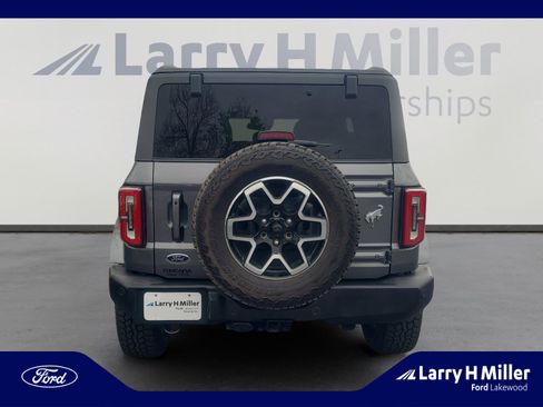 Used 2023 Ford Bronco Outer Banks image 4