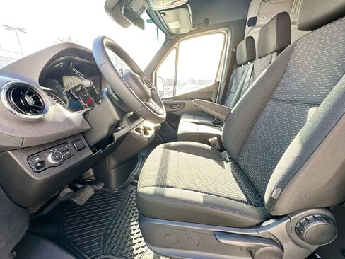 New 2024 Mercedes-Benz Sprinter 2500 image 20