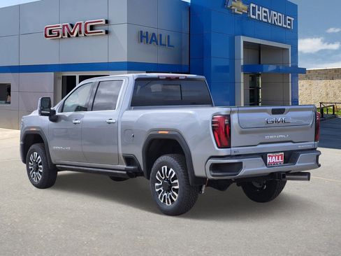New 2026 GMC Sierra 2500 Denali Ultimate w/ Max Trailering Package AWD/4WD image 3