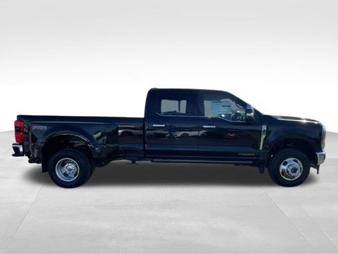 Used 2024 Ford F350 Lariat w/ Lariat Ultimate Package AWD/4WD image 9