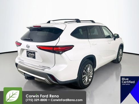 Used 2023 Toyota Highlander Platinum AWD/4WD image 10