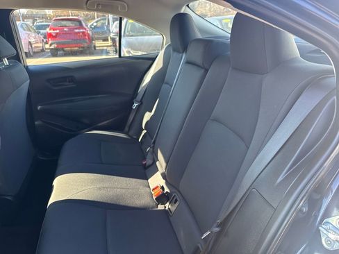 Used 2022 Toyota Corolla LE image 35