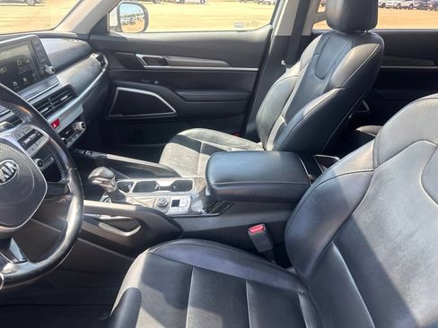 Used 2020 Kia Telluride S w/ S 8 Passenger Seating Package FWD image 42