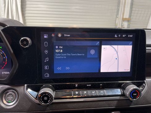 Used 2024 Chevrolet Colorado W/T image 31