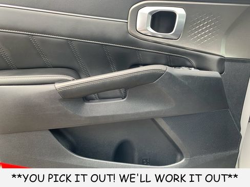 Used 2022 Kia Sorento SX FWD image 11