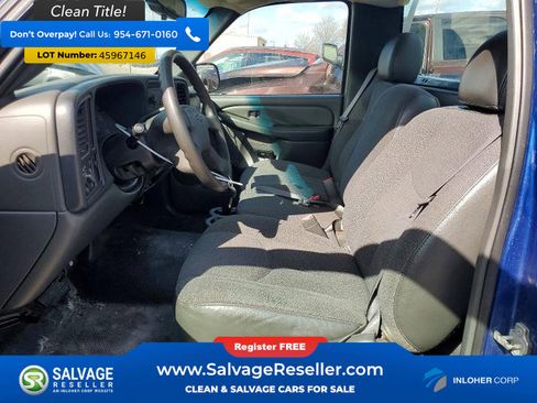 Used 2004 Chevrolet Silverado 1500 W/T RWD image 9