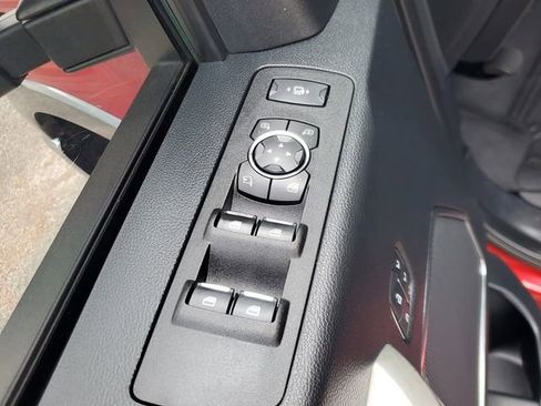 Used 2021 Ford F350 Lariat w/ Tremor Off-Road Package AWD/4WD image 19