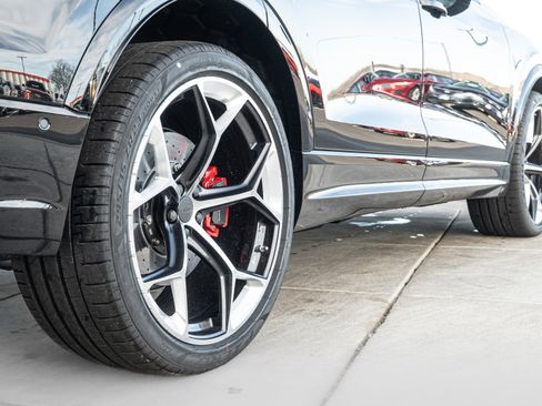 New 2026 Audi RS Q8 performance image 44