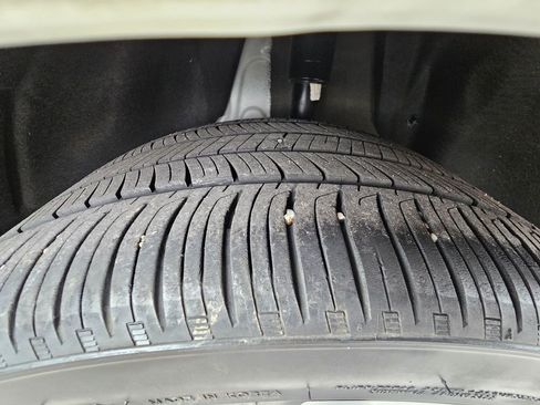 Used 2023 Nissan Altima 2.5 SR w/ SR Premium Package FWD image 24